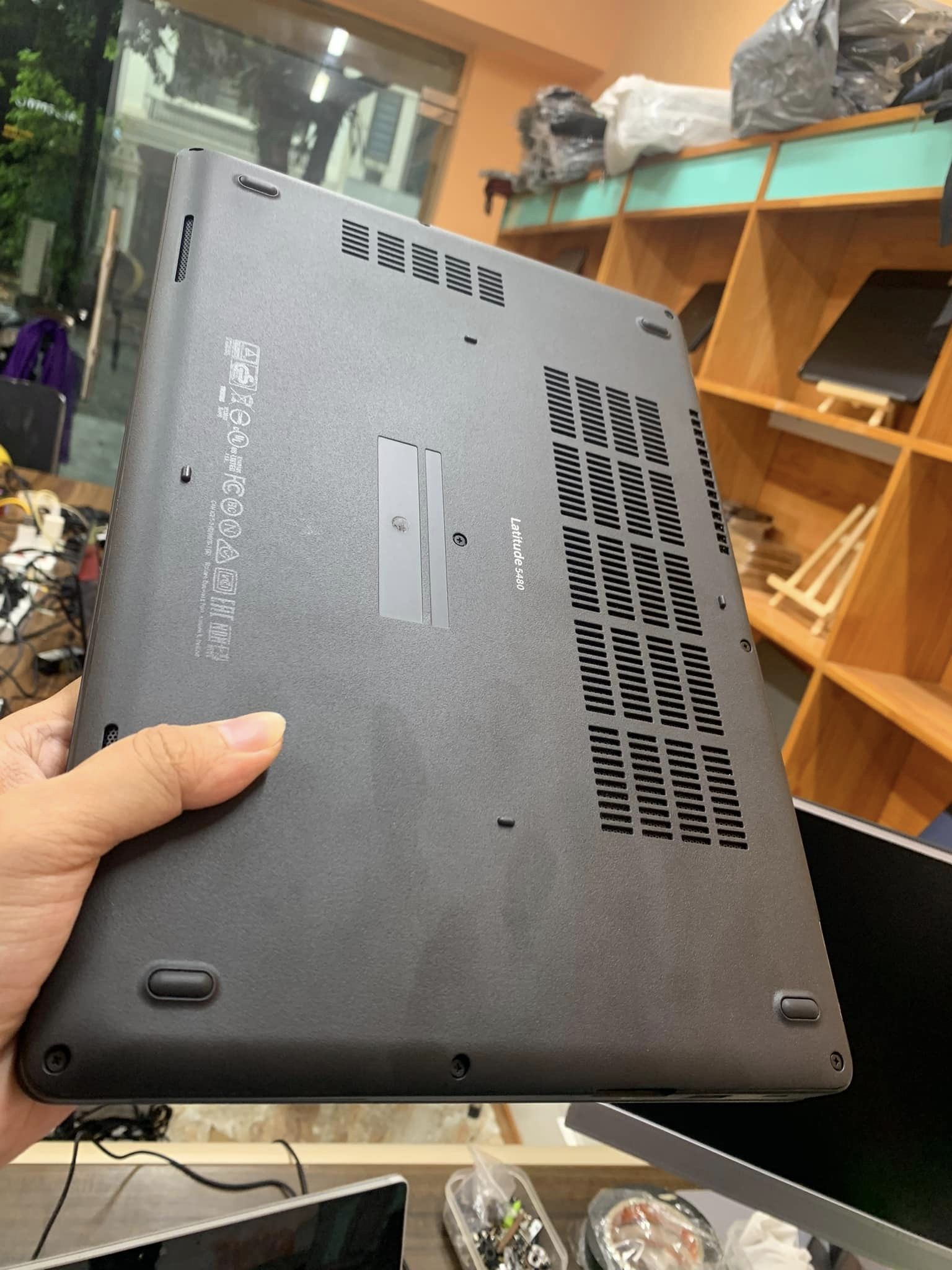 Laptop Dell Latitude 5480 i5 7440hq ram 8gb ssd 256