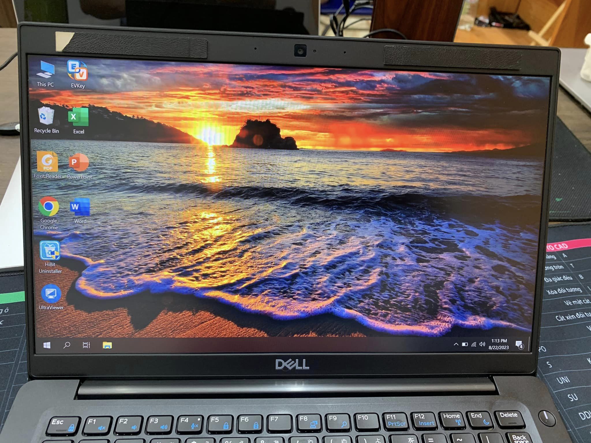 Dell Latitude 7390 I5-8265u Ram 8G Ssd 256G