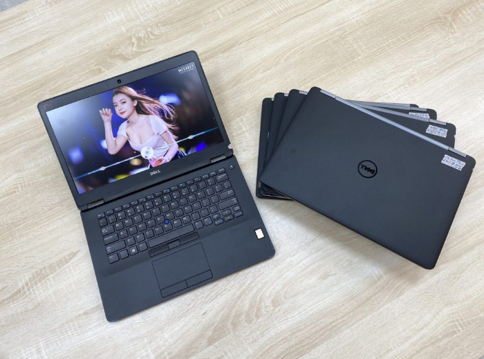 Laptop Dell Latitude E7470 core i5-6300U ram 8G SSD 256GB