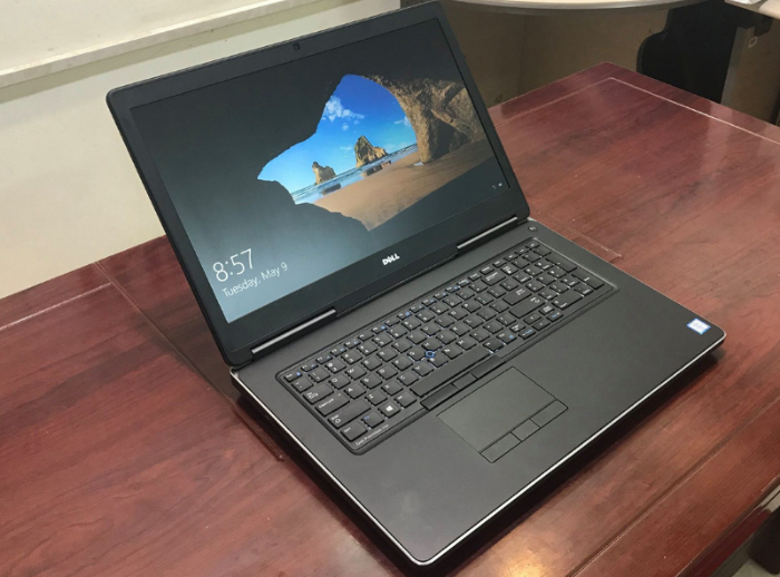 Dell Precision 3520 Chip Xeon E3-1505M Ram 8G Ssd M2 Nvme 256G VGA Quadro M620 4G